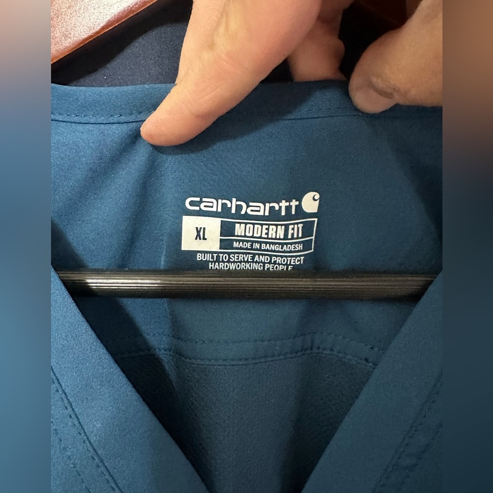 Bundle of 2 Carhartt Force Scrub Tops‎ - Picture 3 of 7